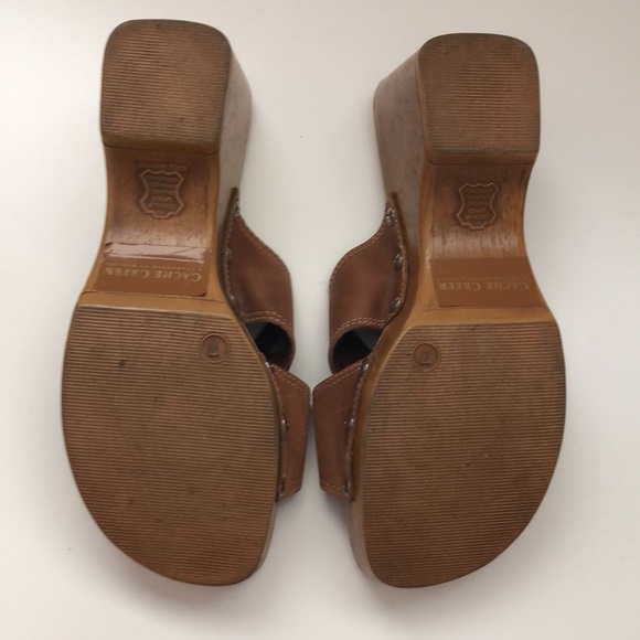 Cache Creek Leather clogs Sandals Size 7M - Picture 11 of 12